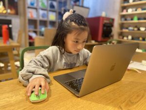 子どもの未来を拓くSTEAM教育:都筑区センター北「Little HOPPER」のデジタルモノづくり教室